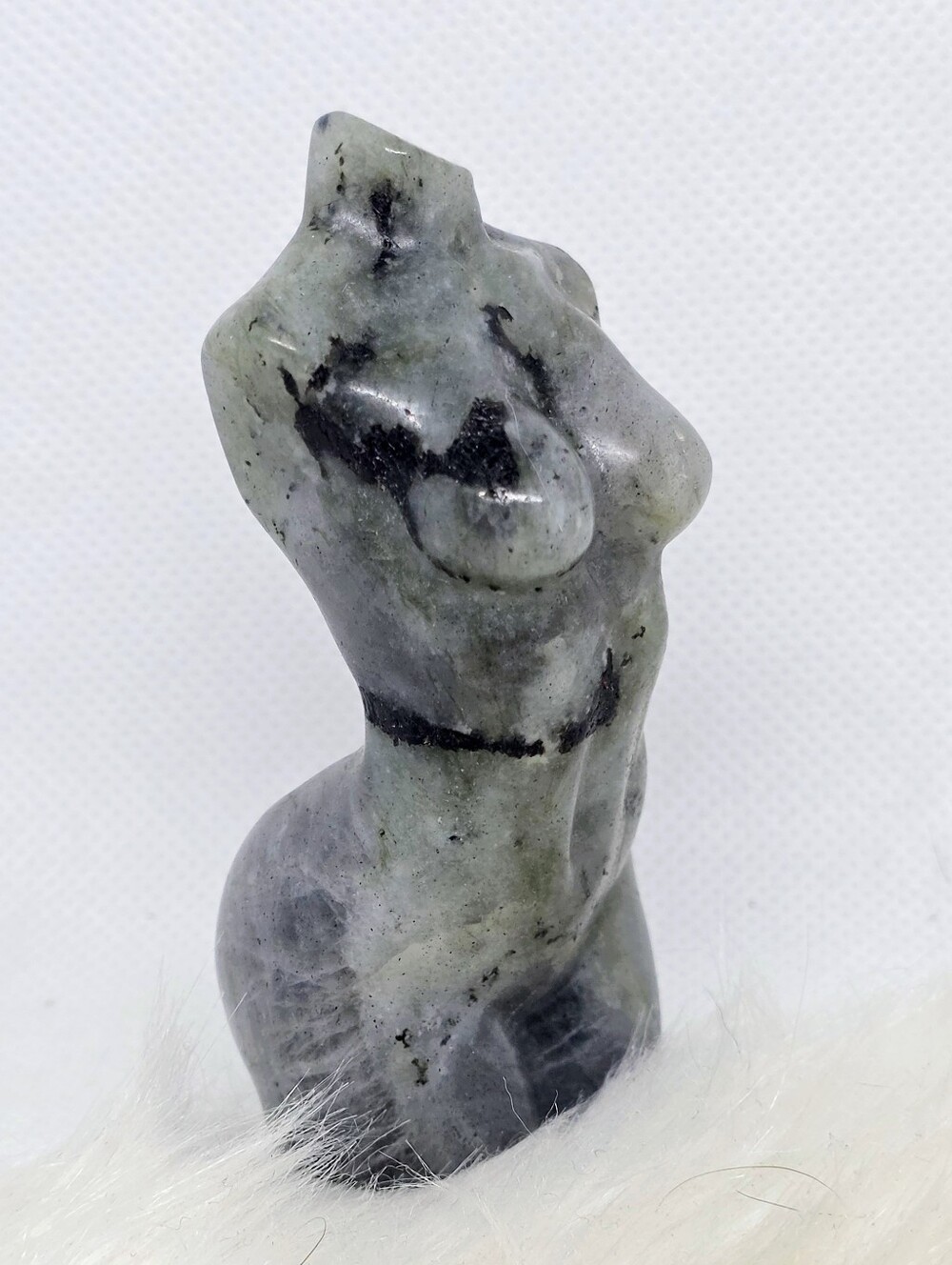 ✨ Labradorite Goddess Torso Body Carving | Flashy Mystical Feminine Figure | 3” - Picture 7 of 7